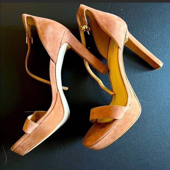 MICHAEL Michael Kors Shoes - Brand New Never Worn Michael kors stiletto heels - tan suede size 7.5 Morgan